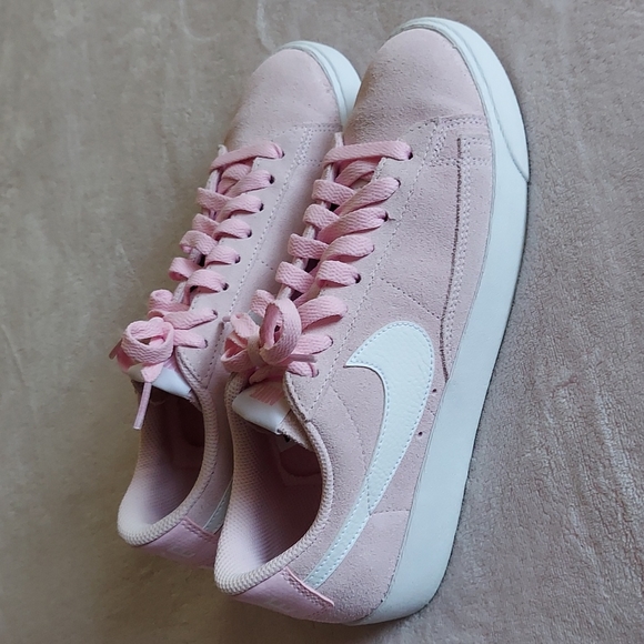 Nike Shoes - NIKE Blazer Low SD Suede Leather Pink Foam White Size 8